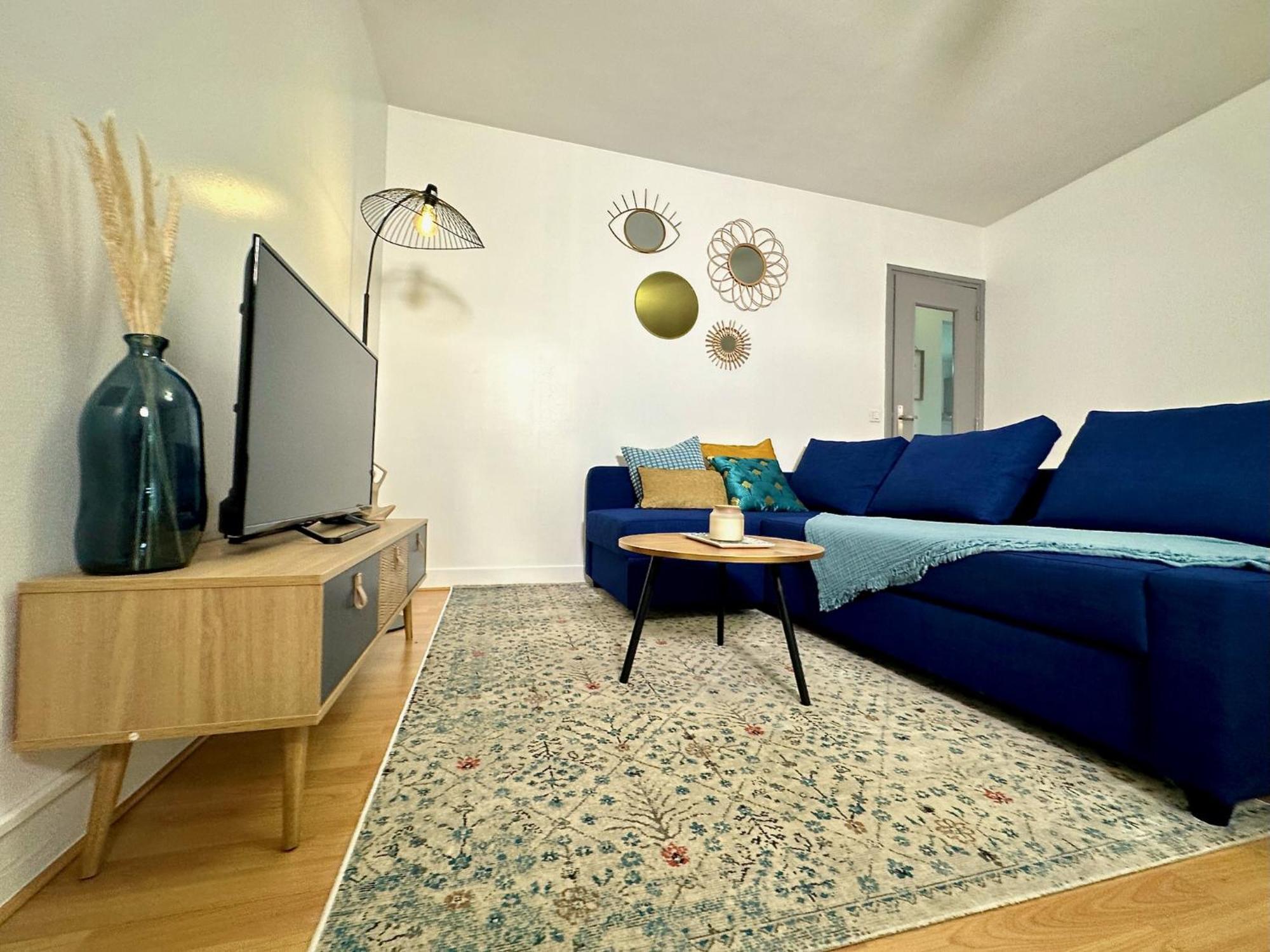 Le Bleu Soleil - A 2 Min Du Metro - 7 Min De Paris Apartment Maisons-Alfort Exterior photo