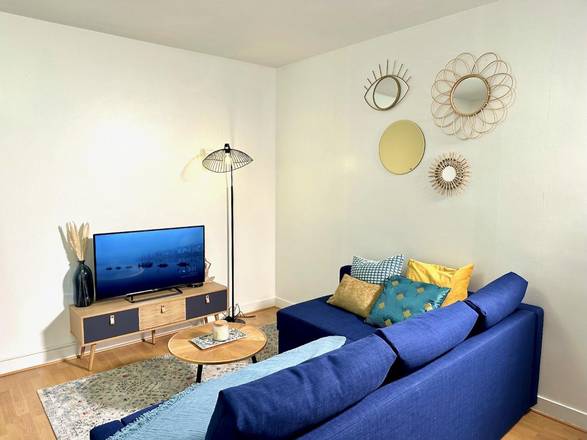 Le Bleu Soleil - A 2 Min Du Metro - 7 Min De Paris Apartment Maisons-Alfort Exterior photo