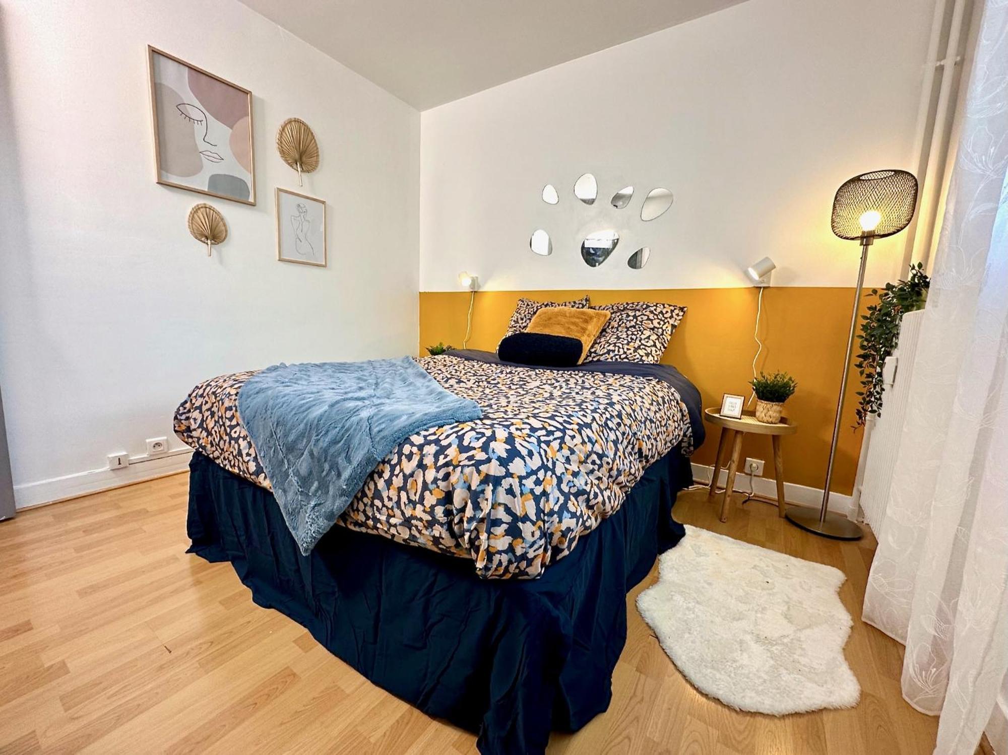 Le Bleu Soleil - A 2 Min Du Metro - 7 Min De Paris Apartment Maisons-Alfort Exterior photo